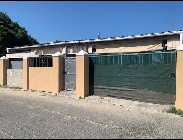 4 BEDROOM HOUSE FOR SALE IN LENTEGEUR